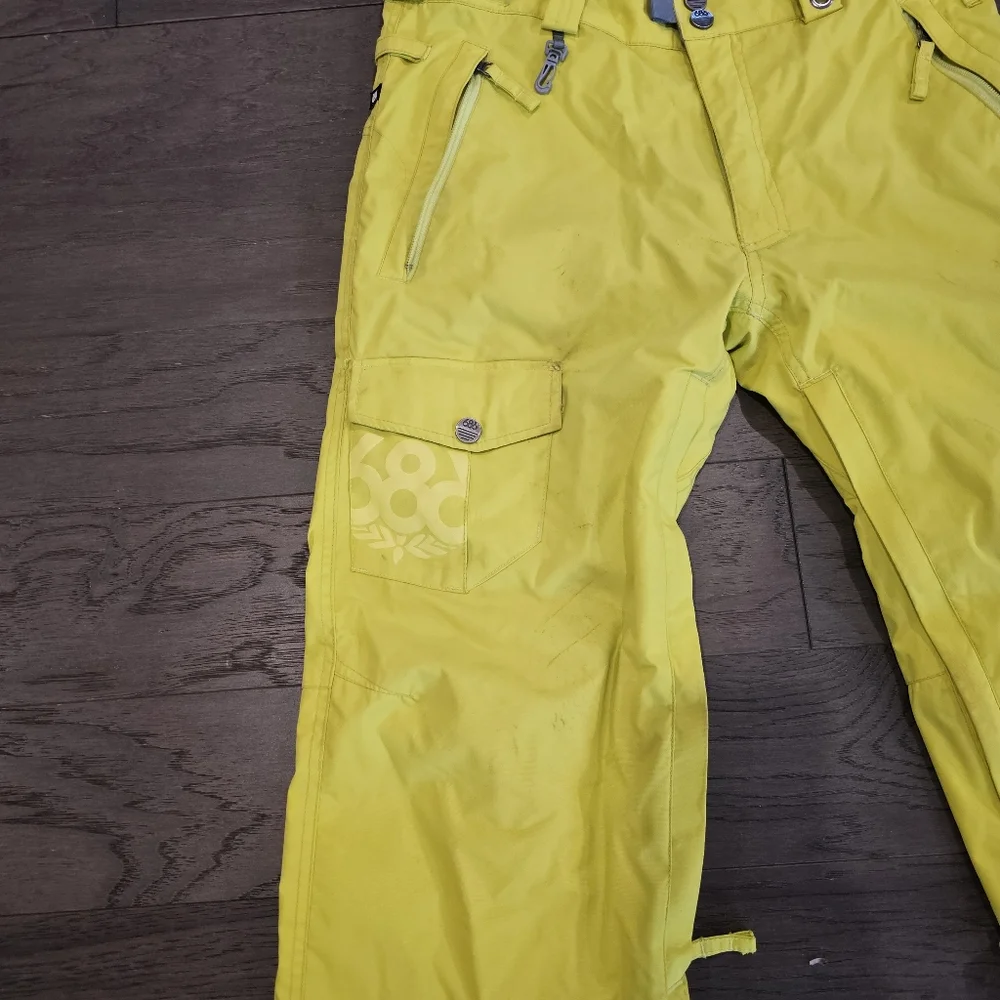686 Mannual Data Snowboard Pants - Yellow Mens Small - 8K/5K Waterproof